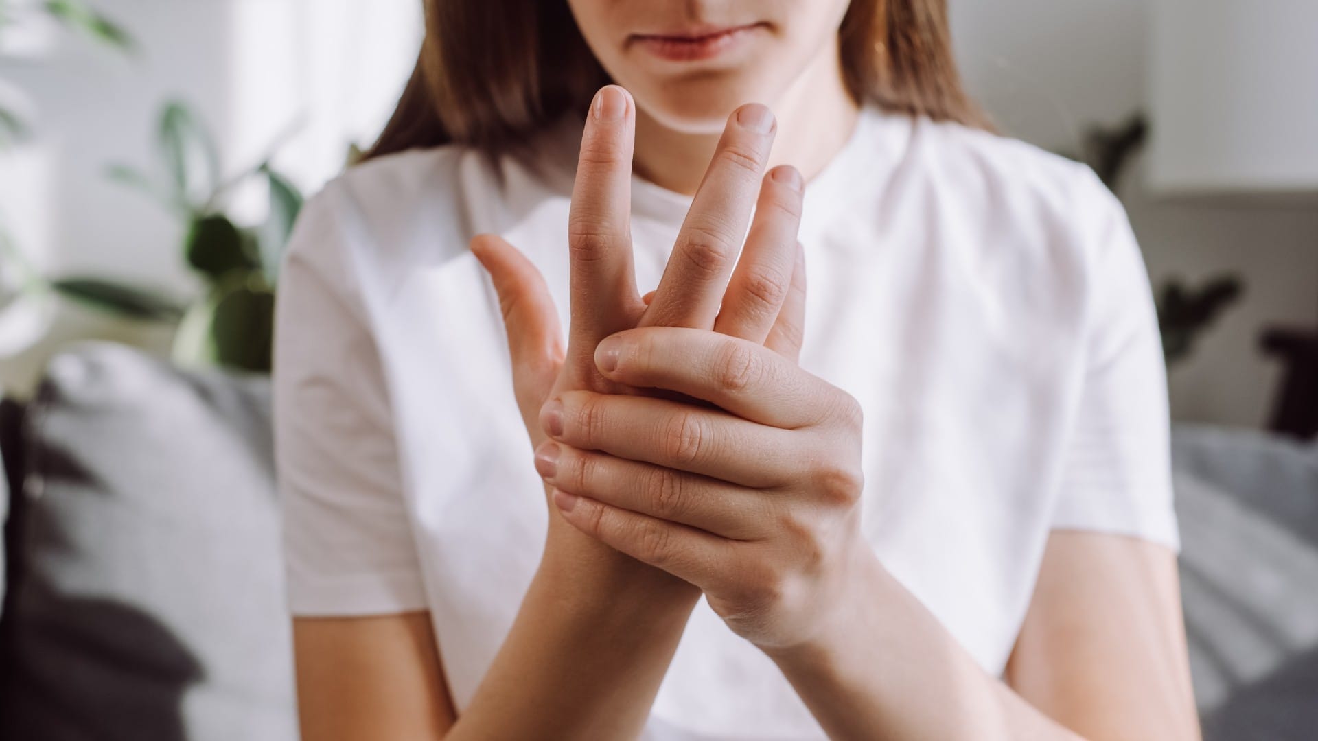 fibromyalgia cause neuropathy